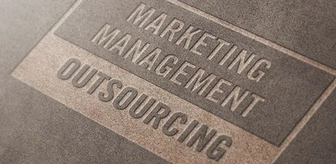 TOP 10 de beneficios del servicio Marketing Outsourcing de Lifting Consulting